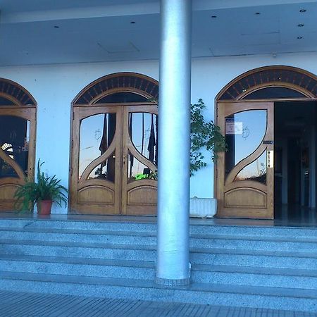 Hotel Reconquista Альсира Экстерьер фото